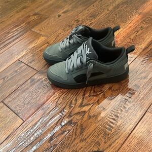 Puma sneakers (kids)